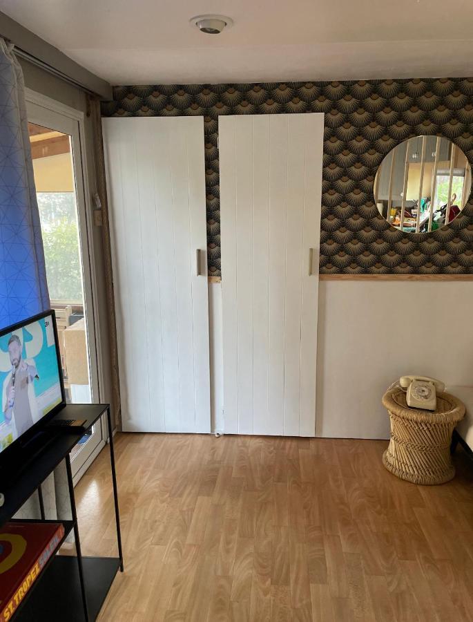 Camping Oasis Village Puget-sur Argens Extérieur photo